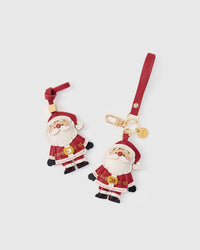 ANG PASKO NA CHARMS NG SANTA