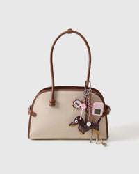 FAMOUSE DACHSHUND™ MOCHA NA CHARMS