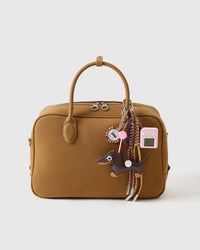 FAMOUSE DACHSHUND™ MOCHA NA CHARMS