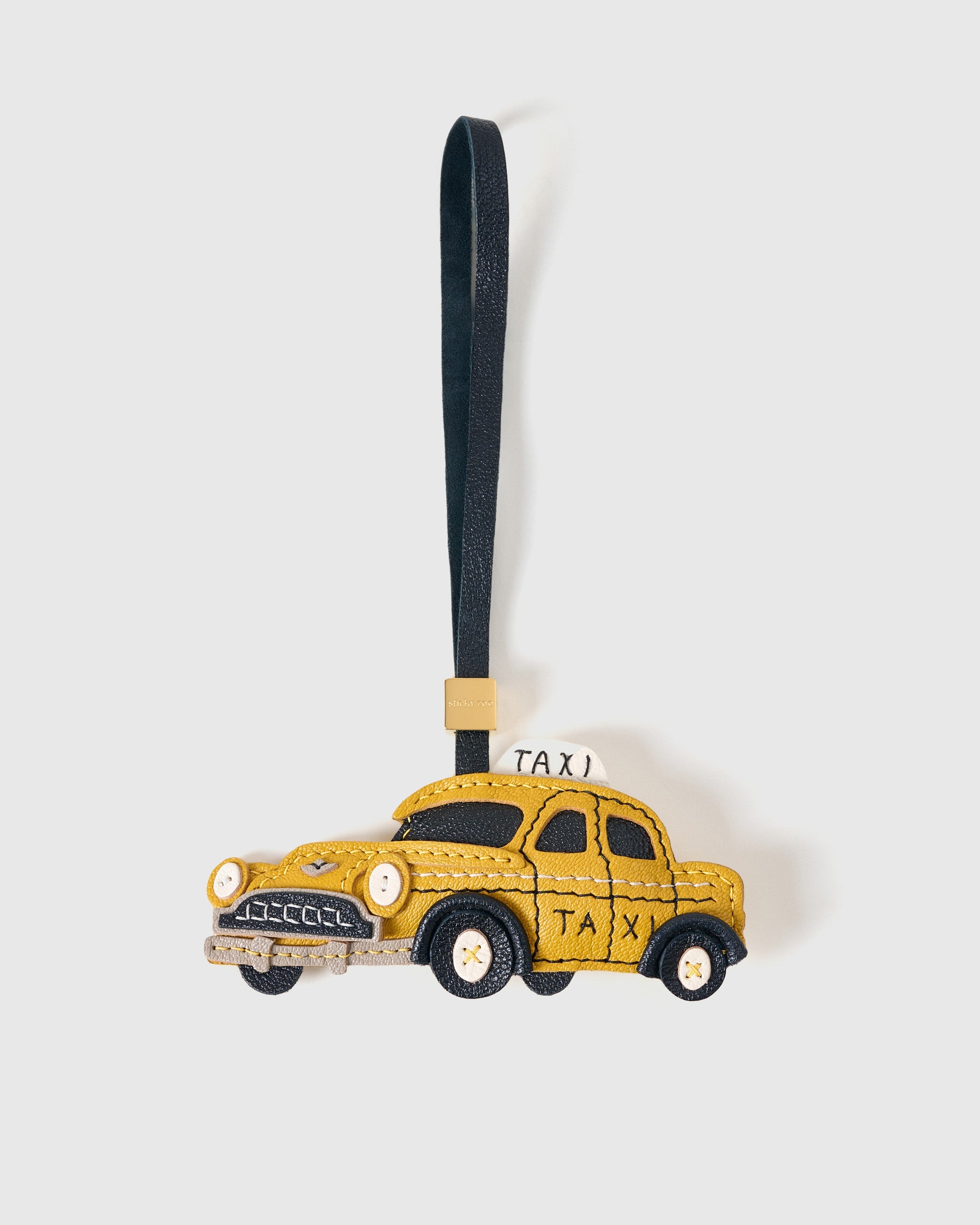 CHARM NG NEW YORK TAXI™