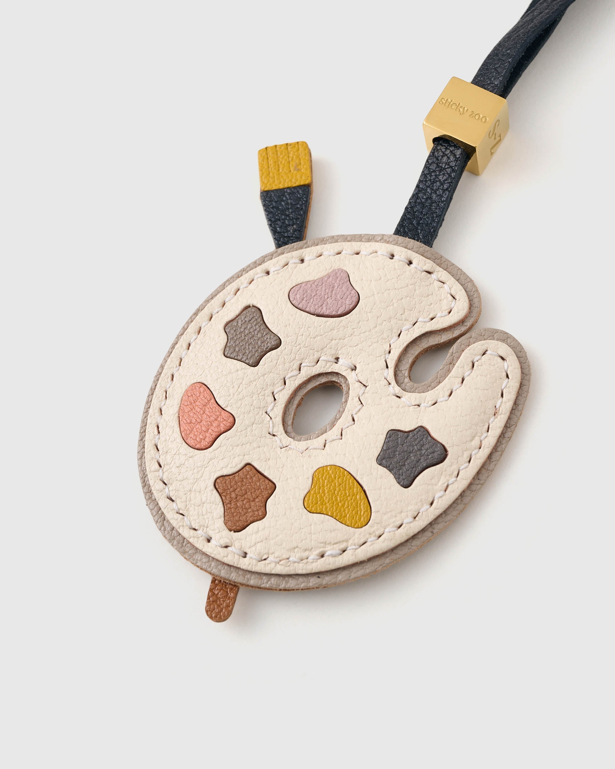 CHARM NG PALETTE NG ARTISTA