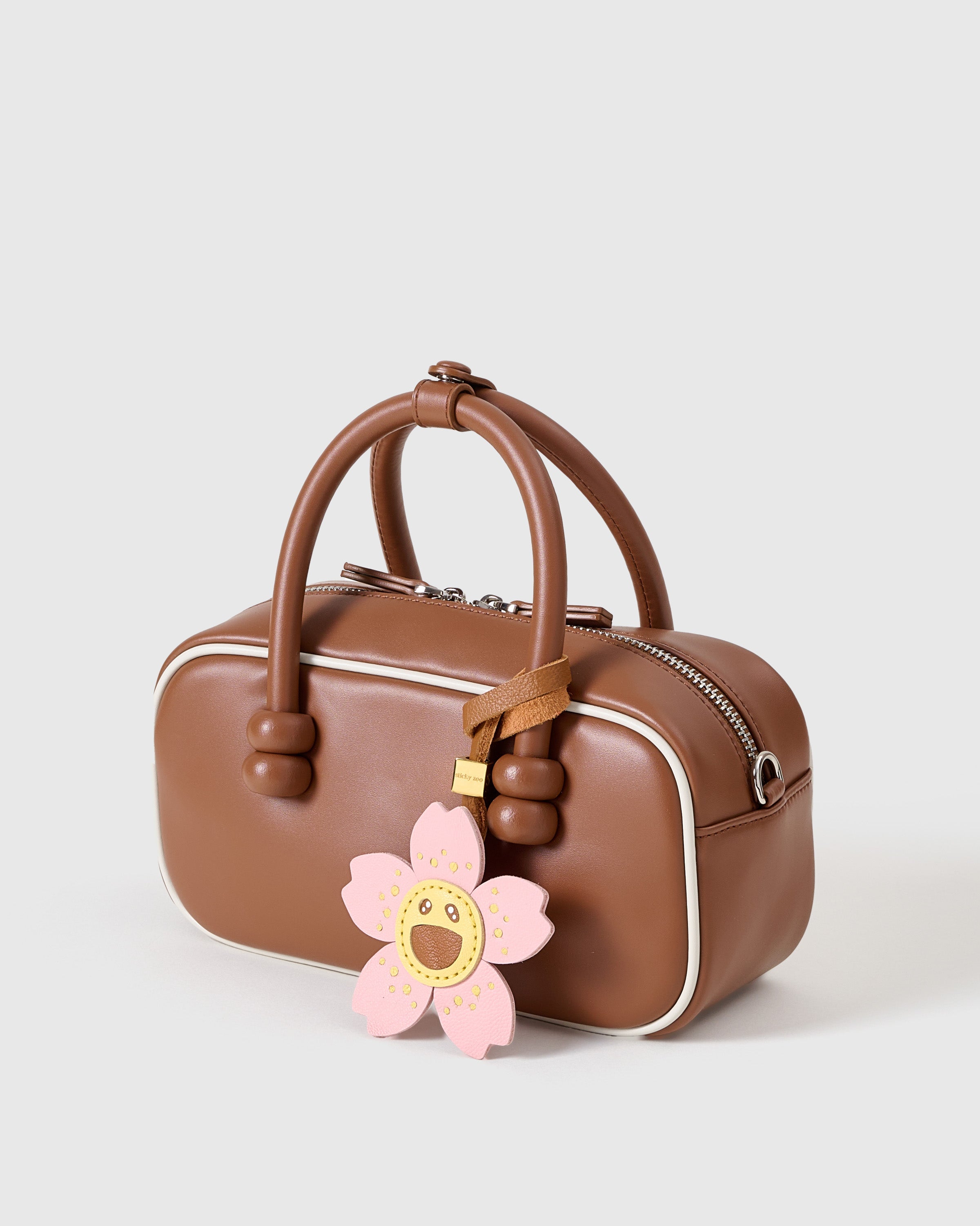 BLOOMY SAKURA CHARM