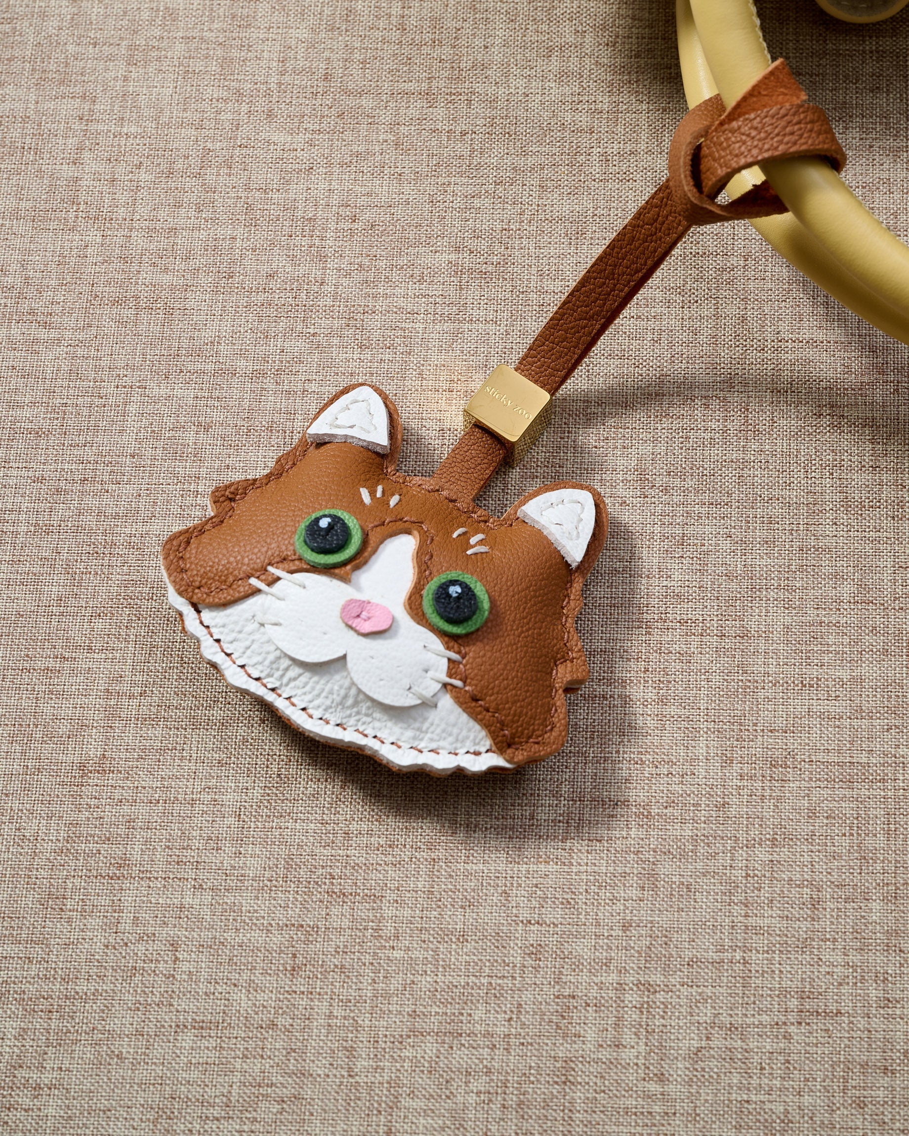 EUROPEAN SHORTHAIR NA PUSA NA CHARM