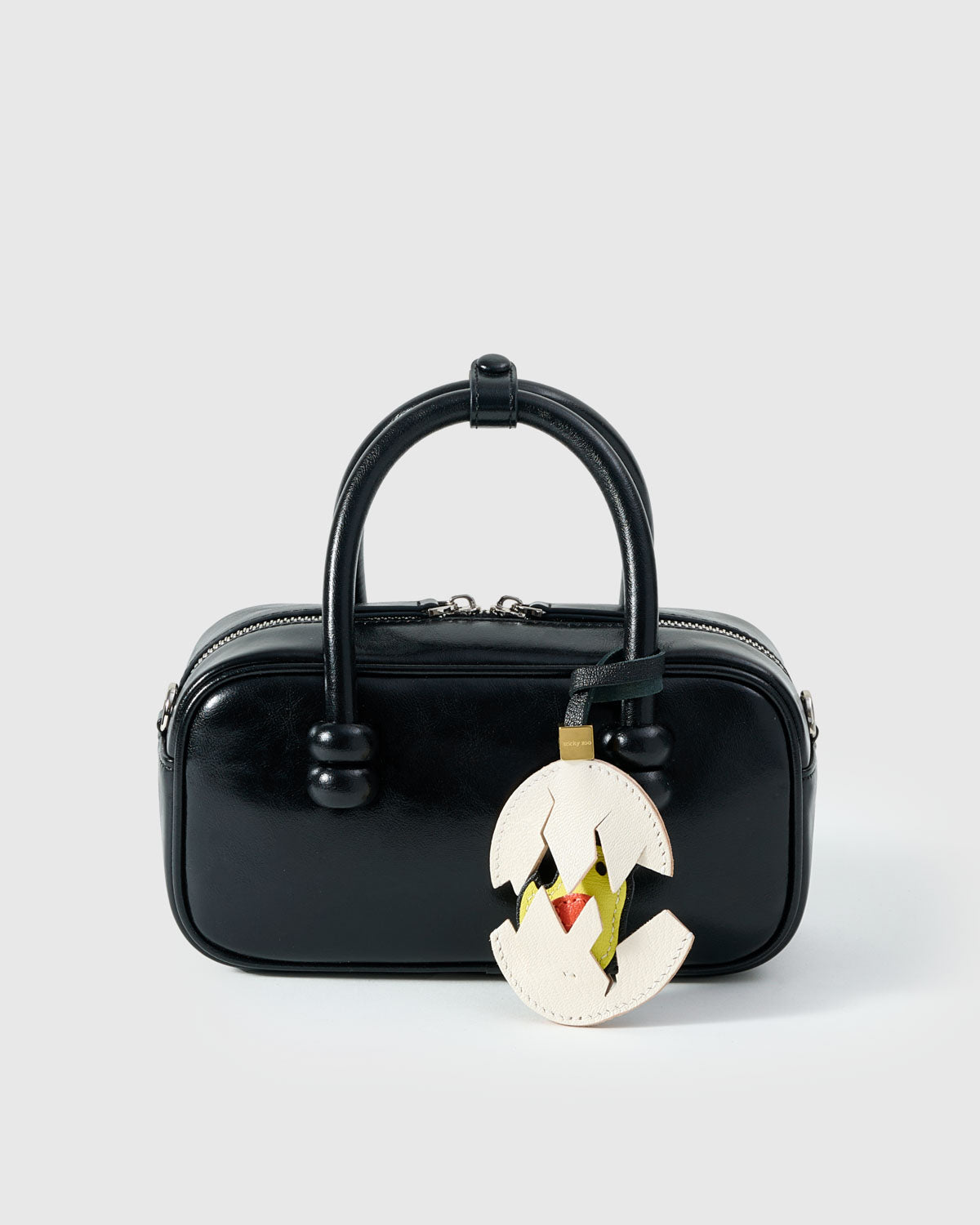 CHIK CHARM