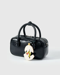 CHIK CHARM
