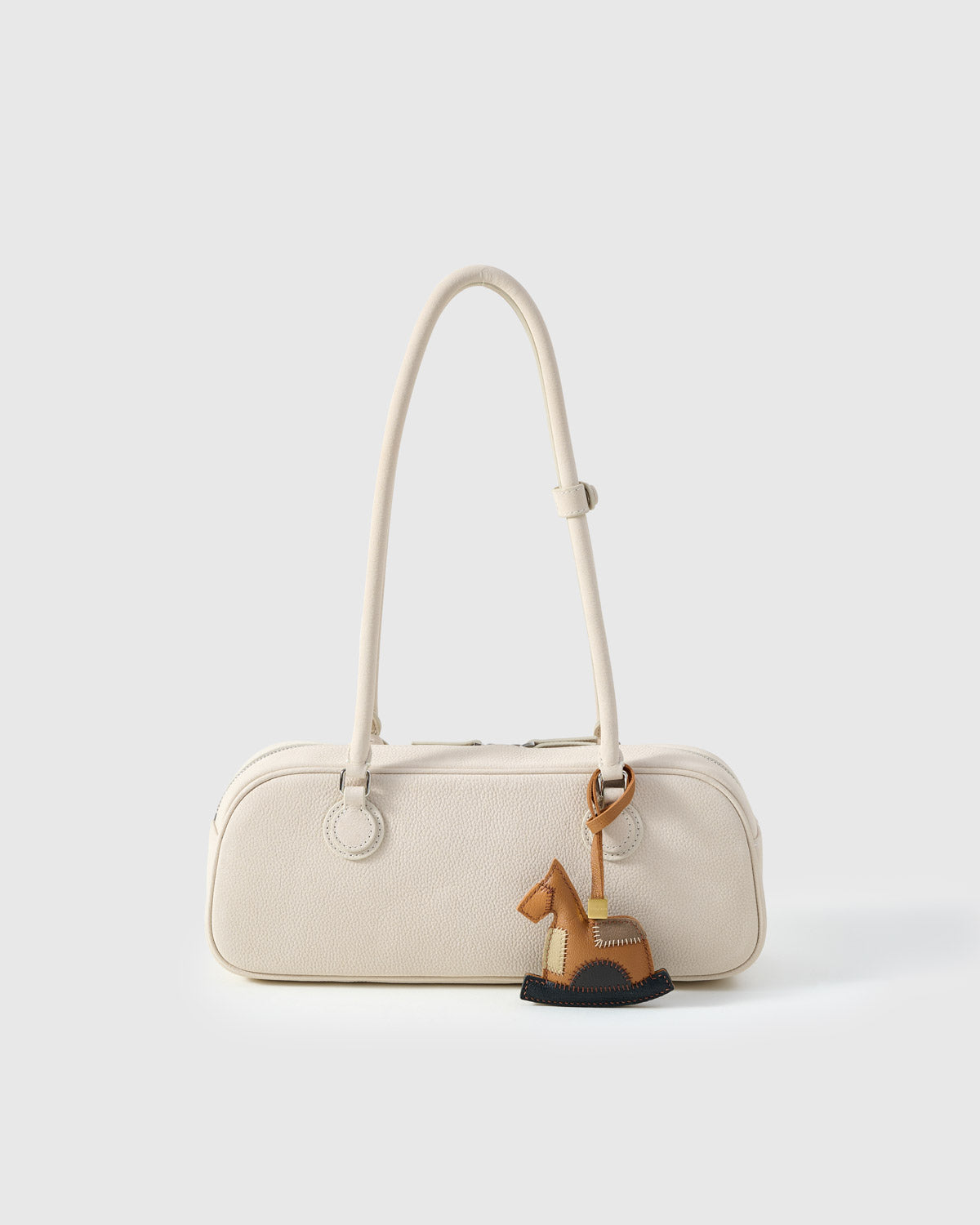 HILAW NG ROCKING HORSE