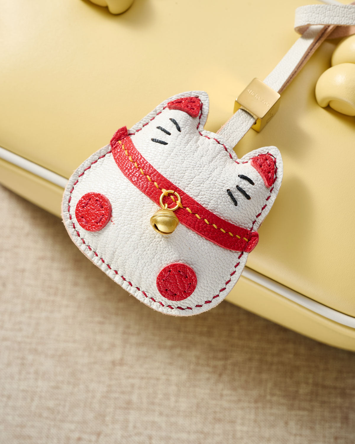 MANEKI NEKO CHARM