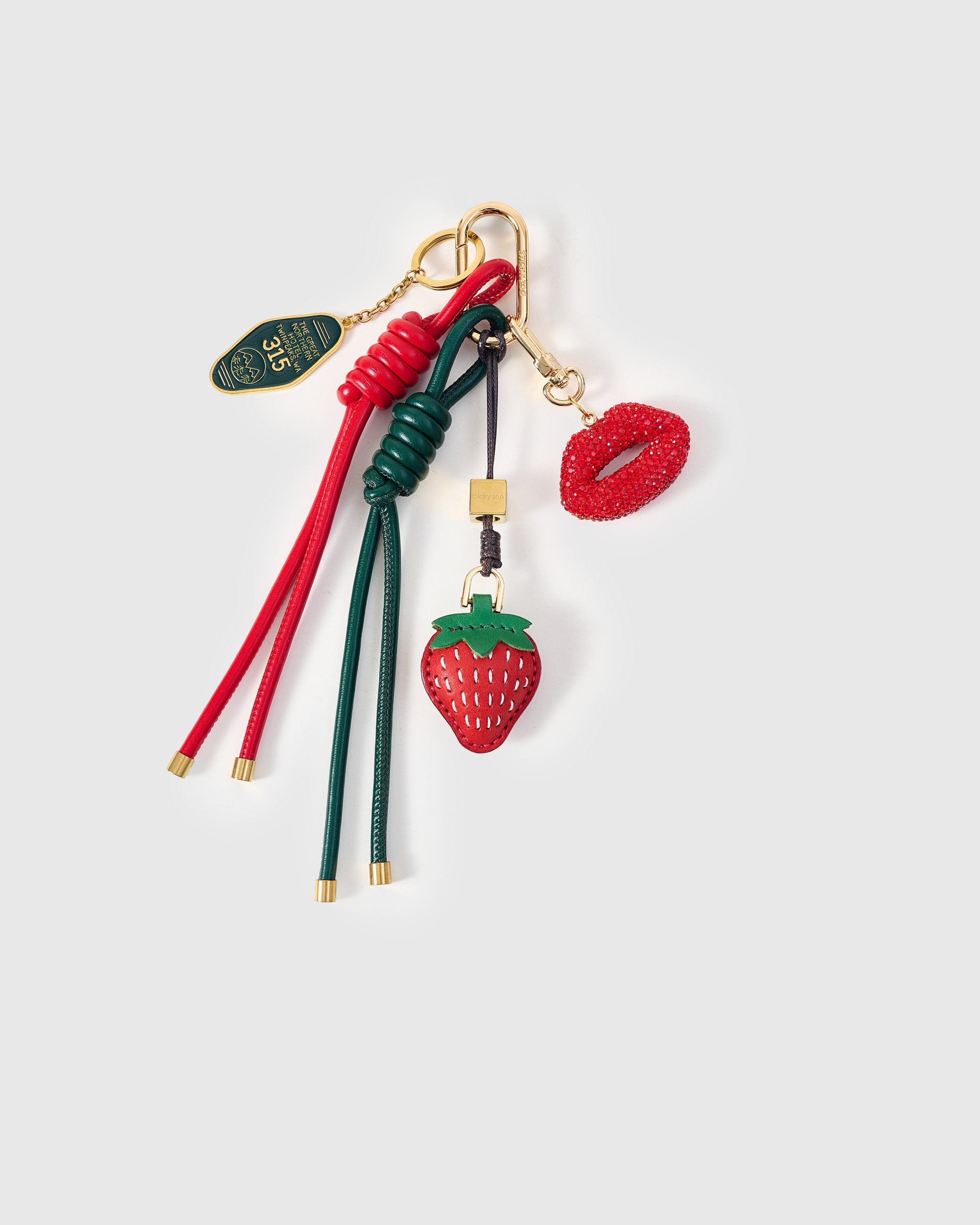 CHARM NG STRAWBERRY KISS STACK