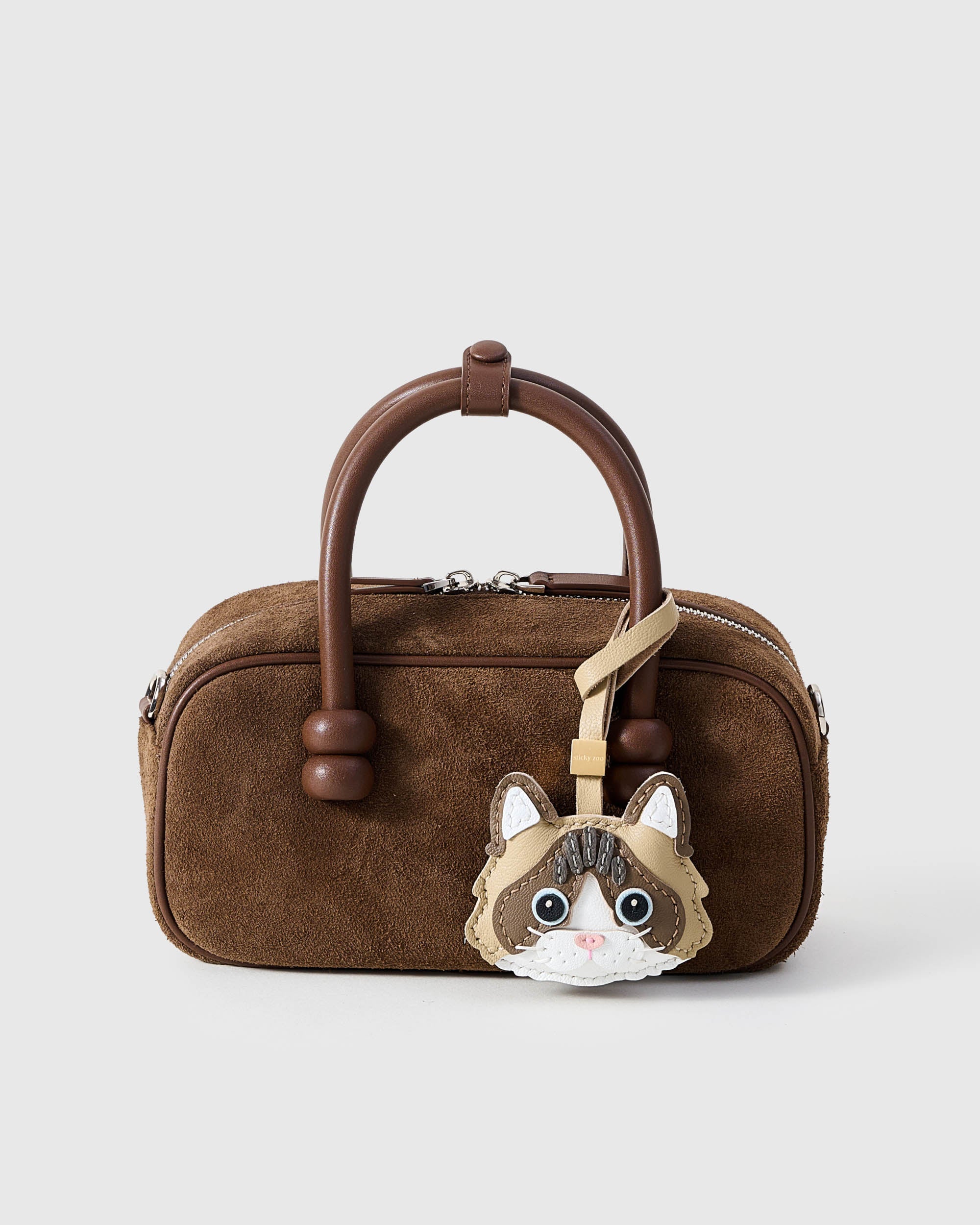 CHARM NG PUSANG RAGDOLL – LATTE PAWS EDITION