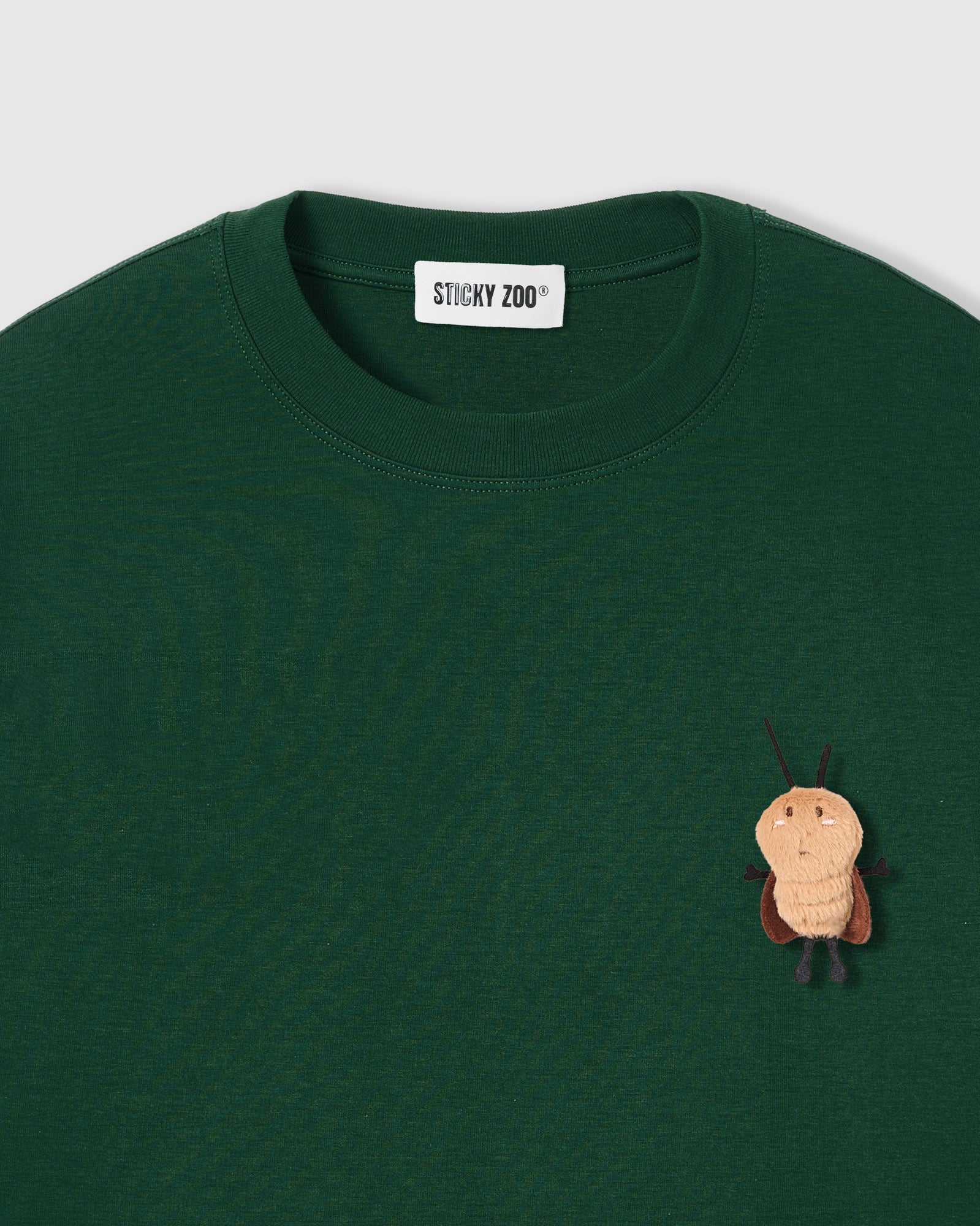 HONEY BEE SCATTER T-SHIRT — BERDE