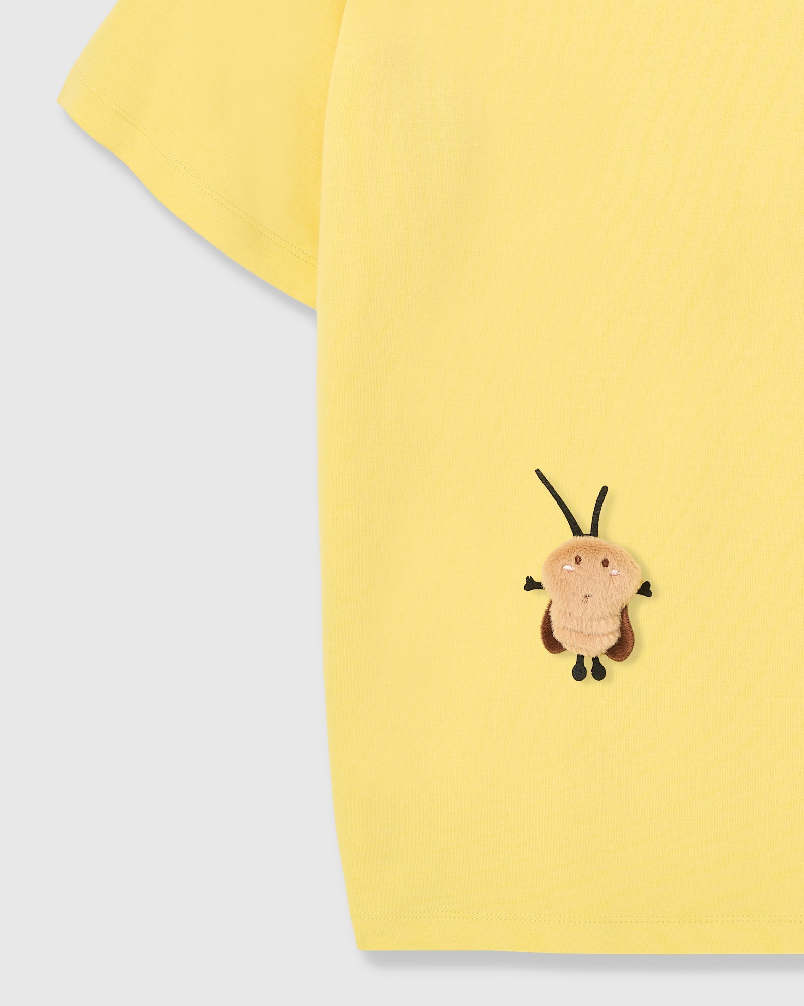 T-SHIRT NA MAY HONEY BEE SCATTER — DILAW