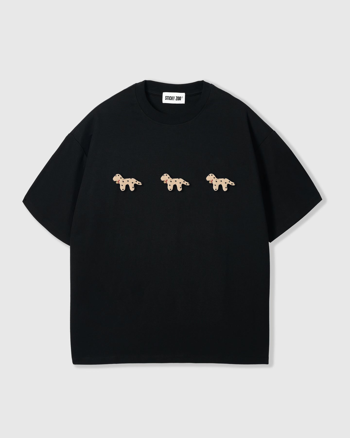TRIO NG SPOTTY NA TUTA NA T-SHIRT — ITIM
