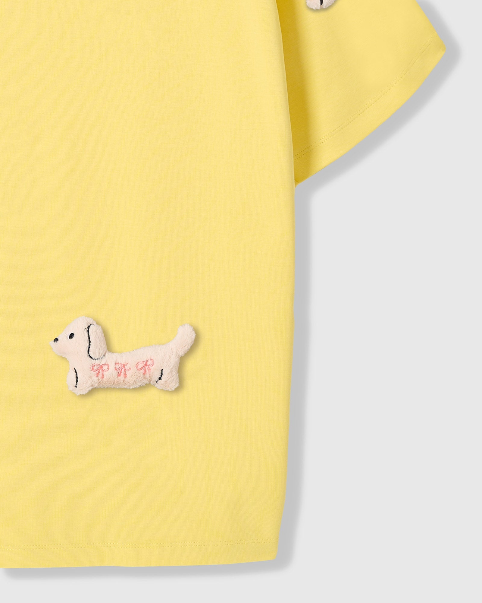 BOW PUPPY SCATTER T-SHIRT — DILAW