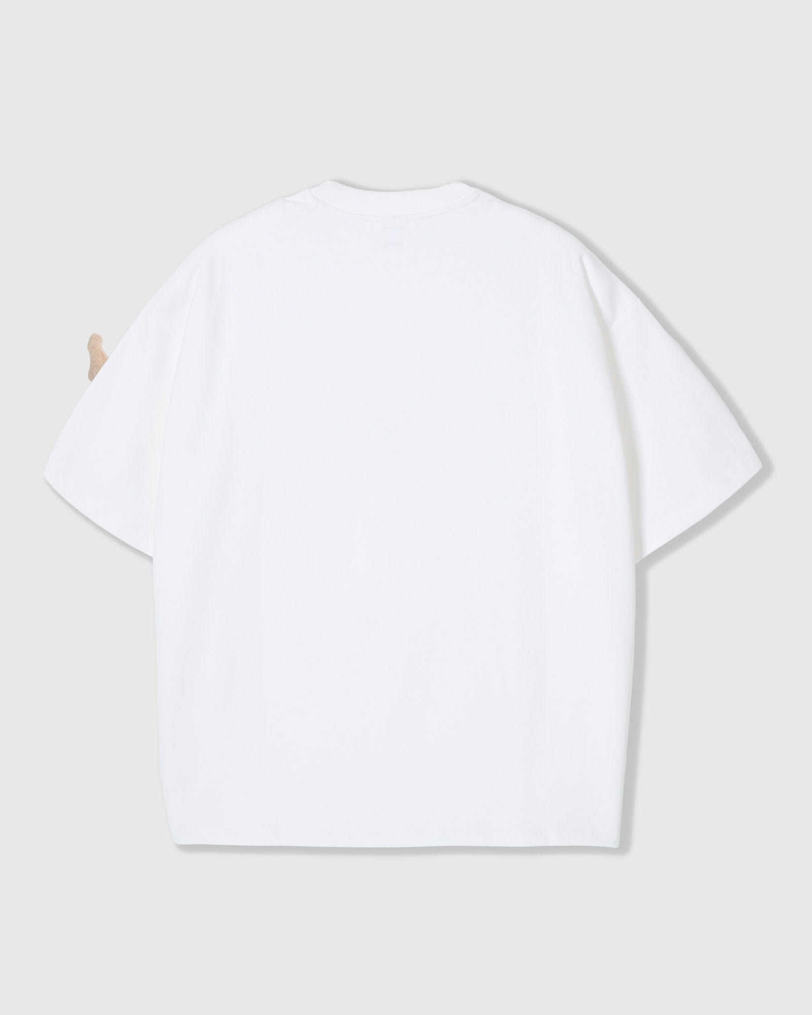 BOW PUPPY SCATTER T-SHIRT — PUTI