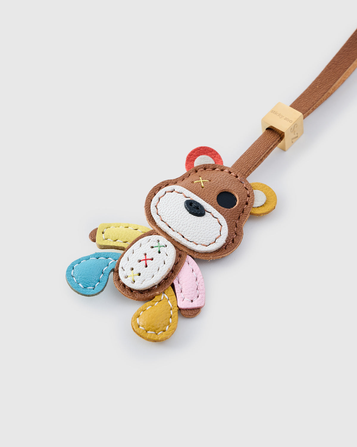 ANG PATCHWORK NA CHARMS NG BEAR