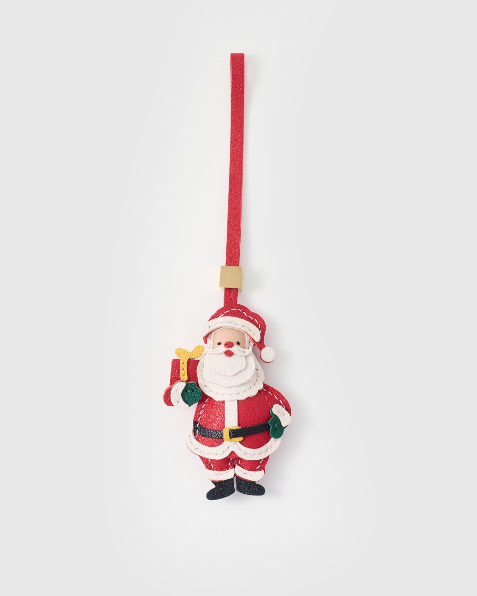 ANG SANTA NA CHARMS