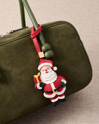ANG SANTA NA CHARMS