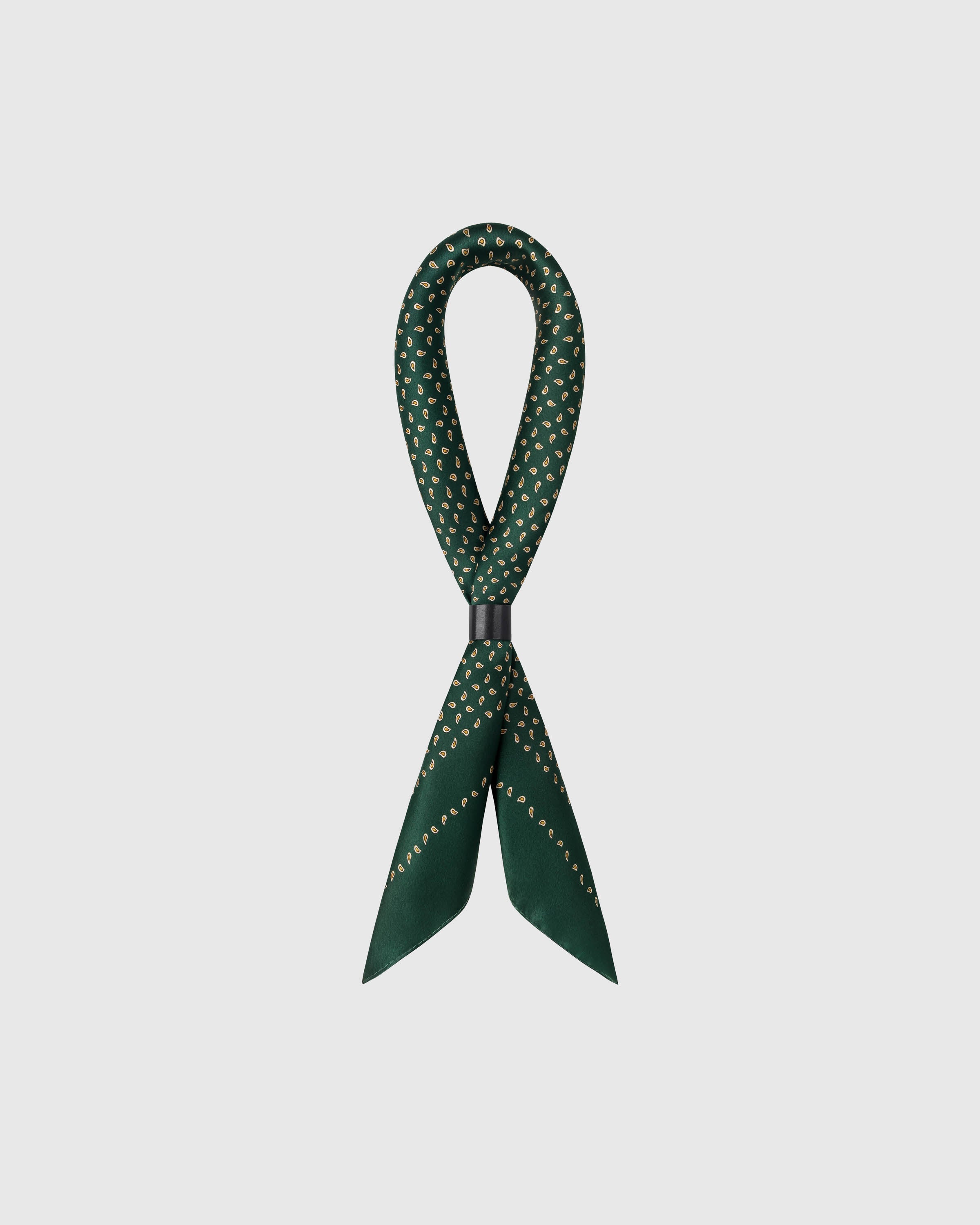 EMERALD DROPLET NA SELYANG SELYAS