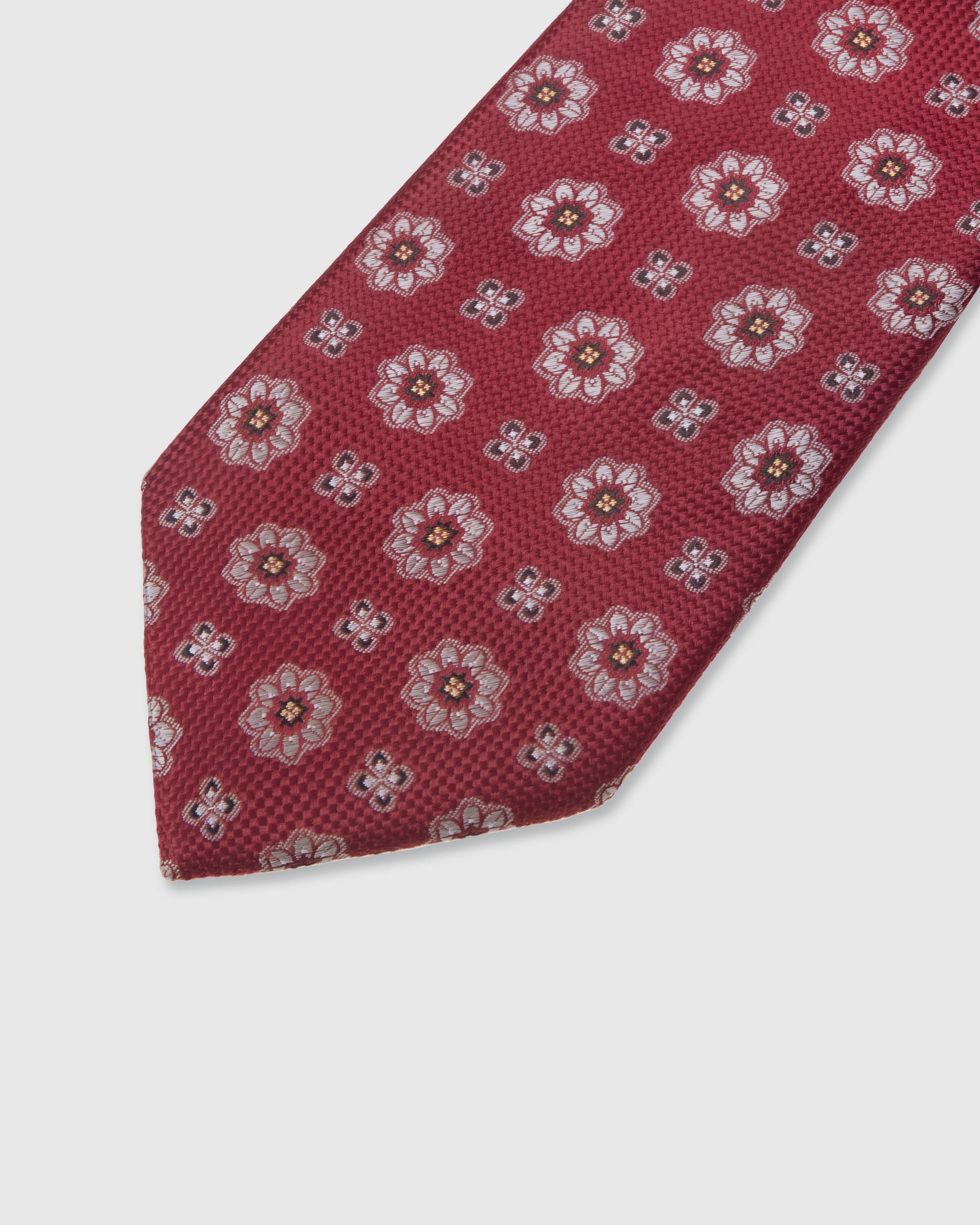 GARNET FLORAL TIE