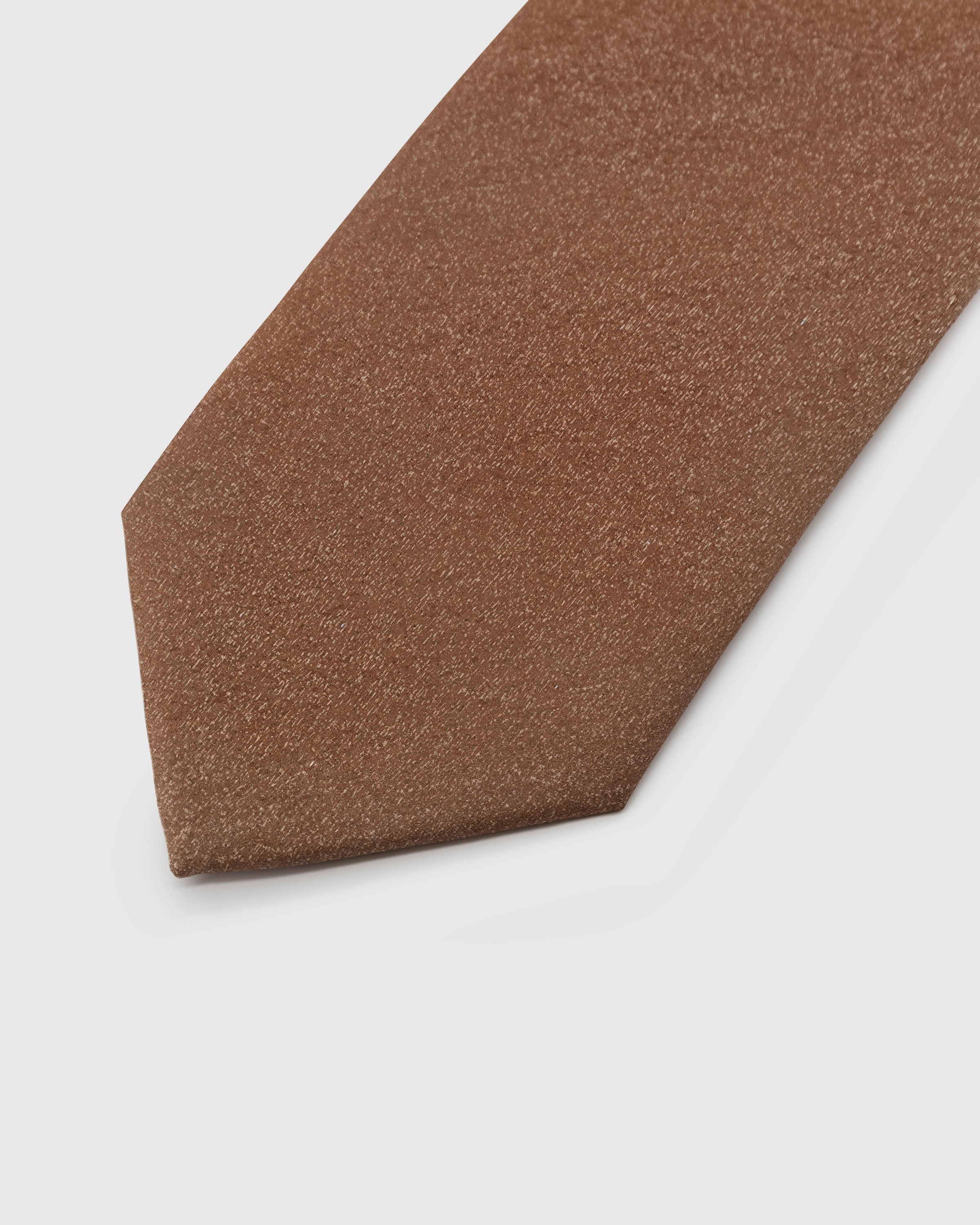CARAMEL SHANTUNG NA KURDITA