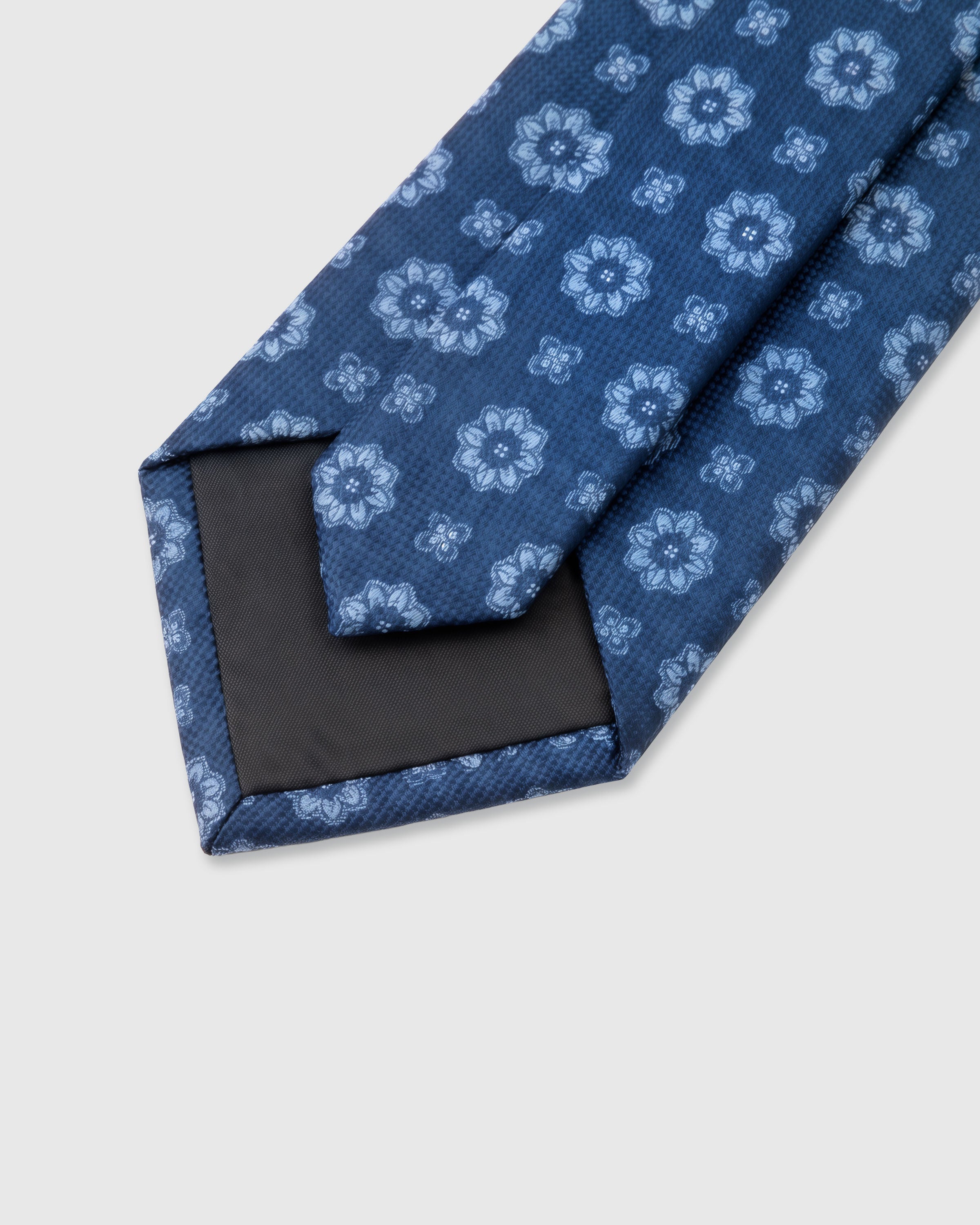 KORBATANG STEEL BLUE FLORAL
