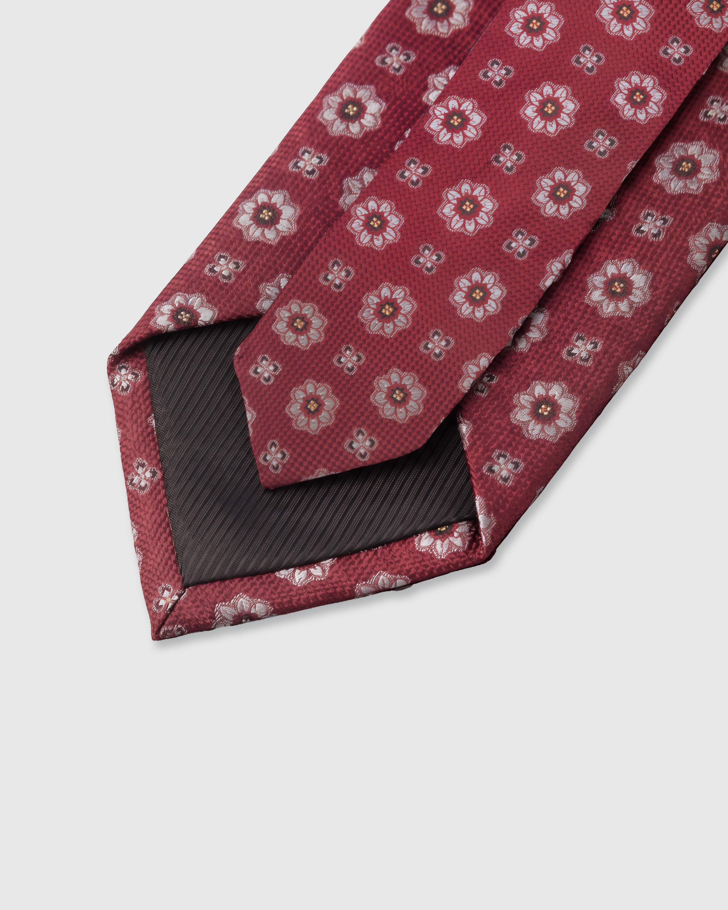 GARNET FLORAL TIE