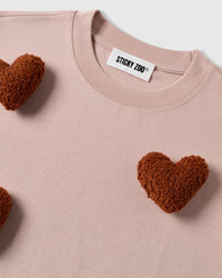 NAGKAKALAT NA PUSONG T-SHIRT