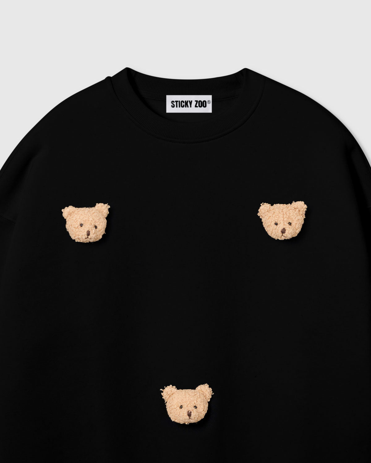 HILAW NA SWEATSHIRT NG STICKY BEAR