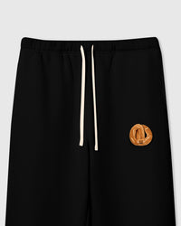 DOBLE CROISSANT NA MALAMBOT NA SWEATPANTS