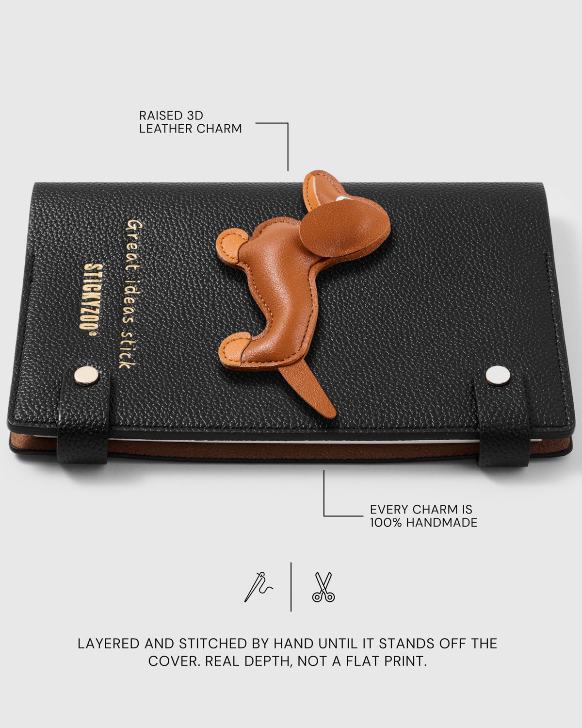 KAYUMANGGI NA DACHSHUND NA TUMATAKBO NA NOTEBOOK