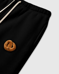 DOBLE CROISSANT NA MALAMBOT NA SWEATPANTS