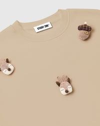 REINDEER AT ACORN NA MALAMBOT NA SWEATSHIRT