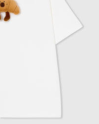 TUMATAKAS NA CROISSANT NA T-SHIRT