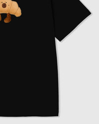 TUMATAKAS NA CROISSANT NA T-SHIRT