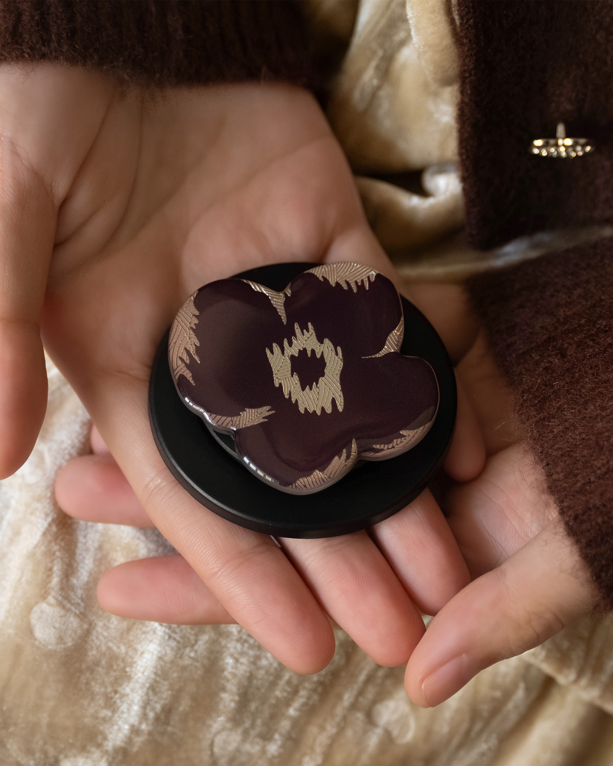BURGUNDY POPPY NA CASE NG TELEPONO