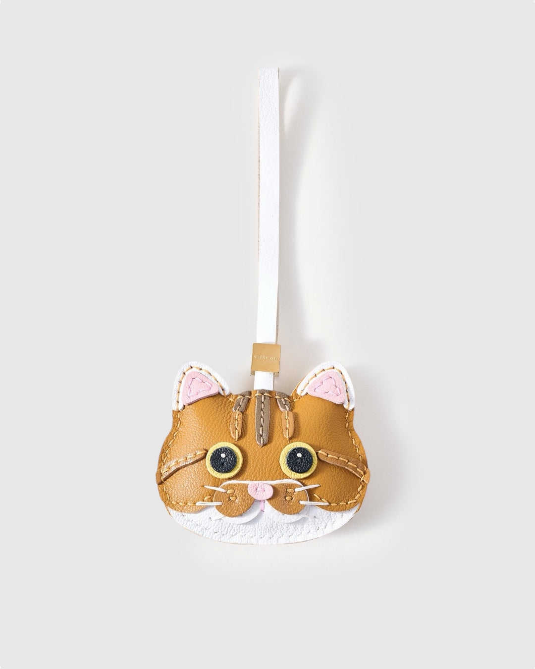 ALINDOG NG ORANGE TABBY NA PUSA