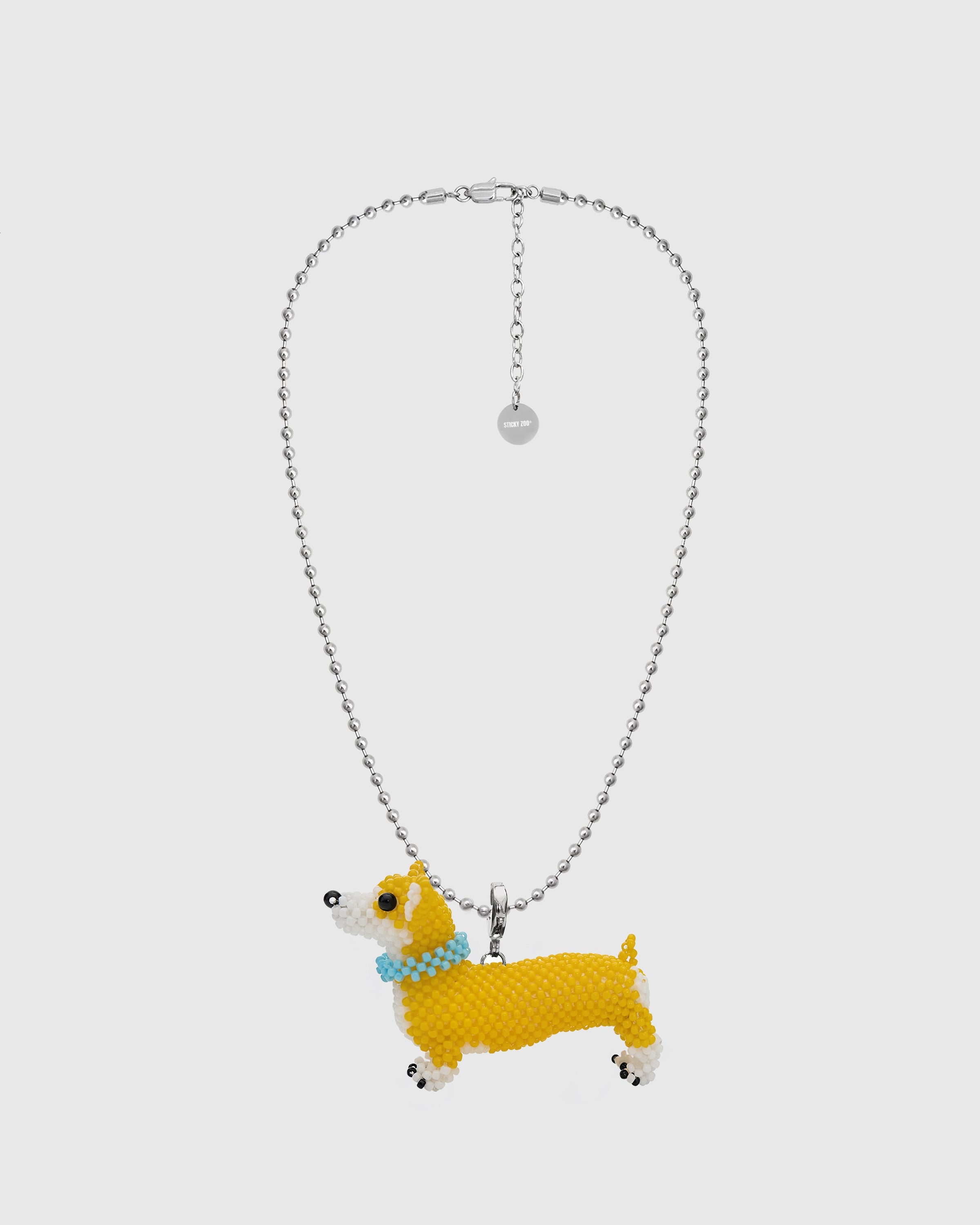 KWINTAS NA MAY PERLAS NG DACHSHUND