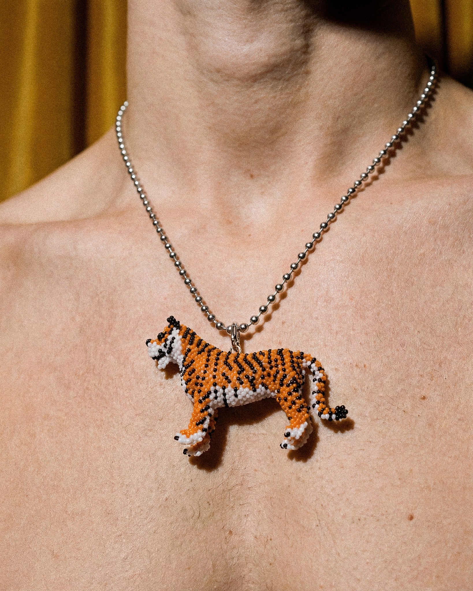 KWINTAS NA PERLAS NG TIGRE