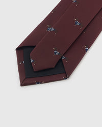 BURGUNDY HOUND NA KURDITA