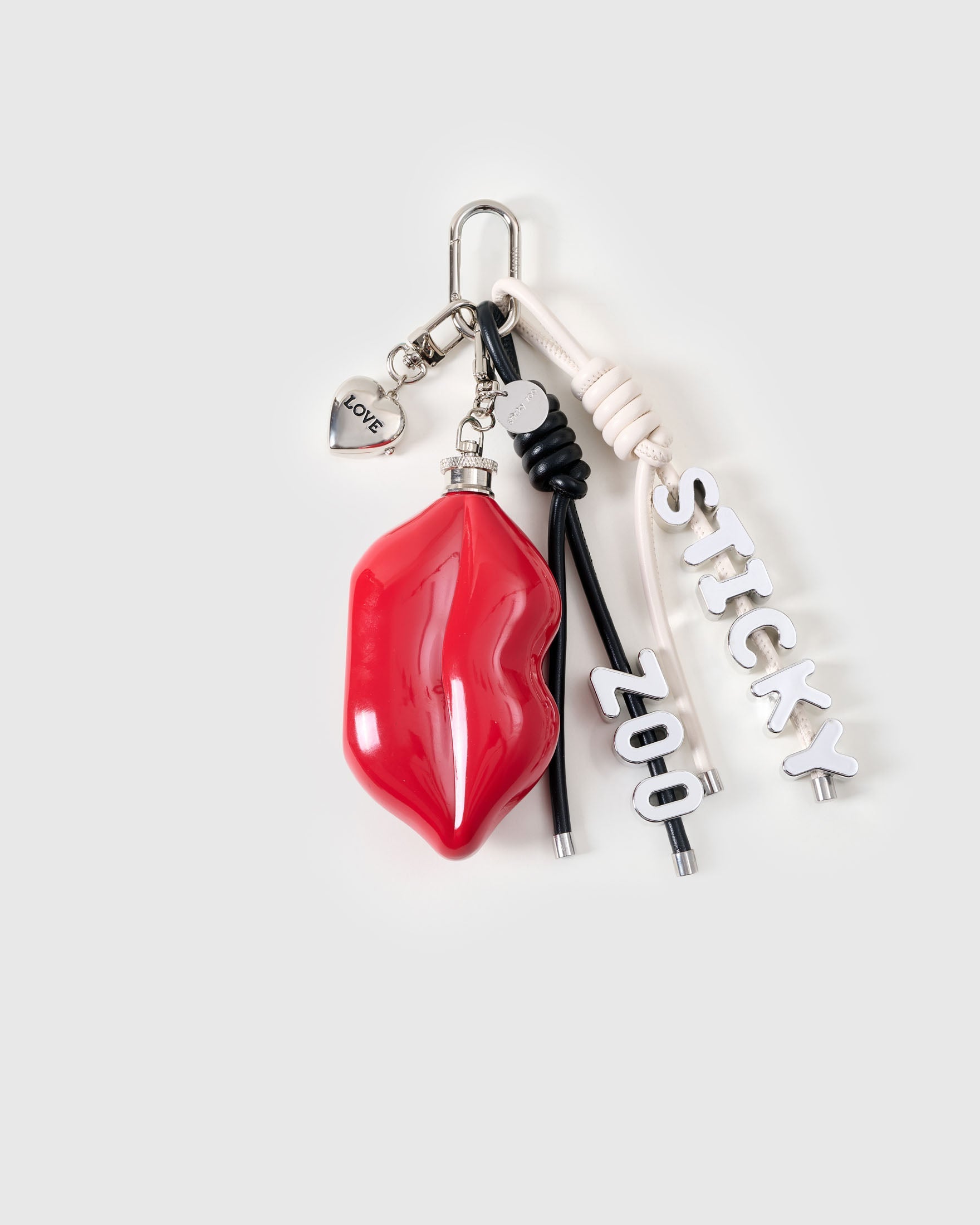 CHARM NG STICKY KISS NA PILE